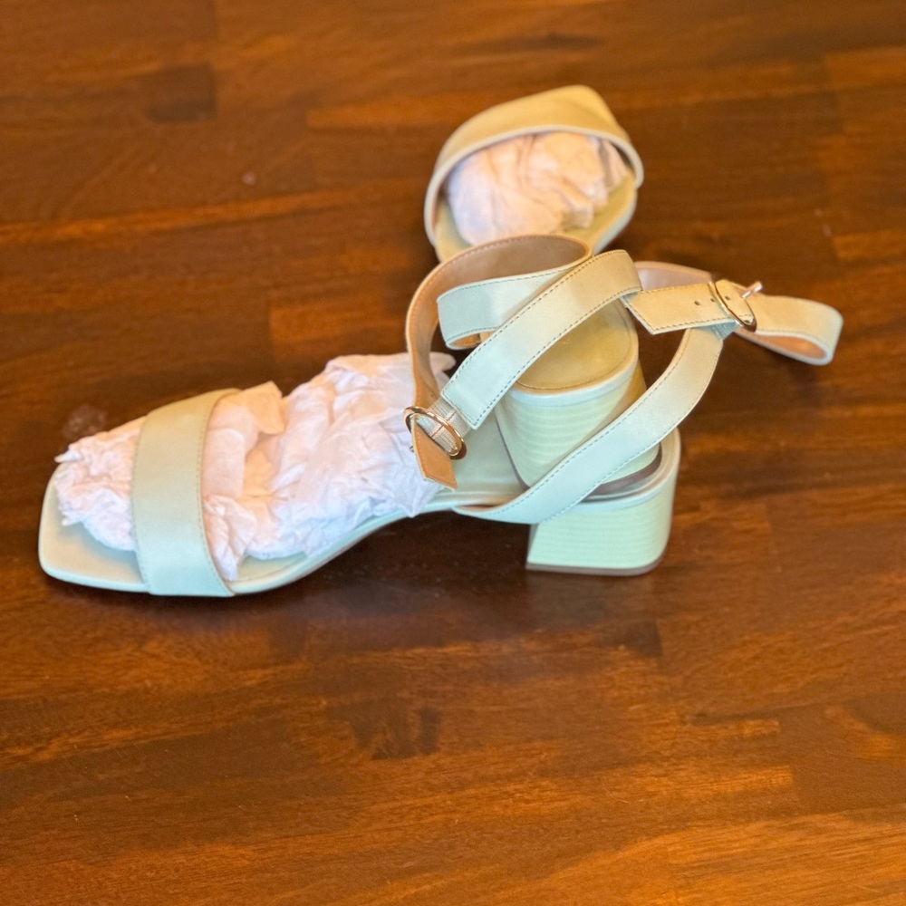 Ann Taylor strap heels - mint green